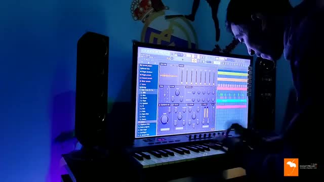 Way Back Home EDM style. Jangan kabur, kabur itu berat. karena pada dasarnya kita akan kembali kerumah 