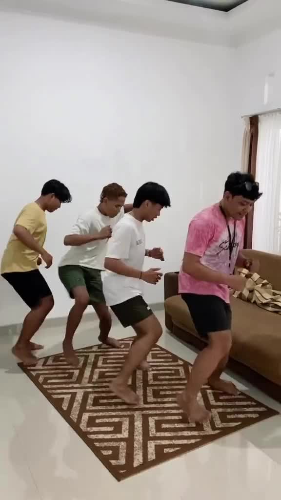 goyangan apalagi nih?