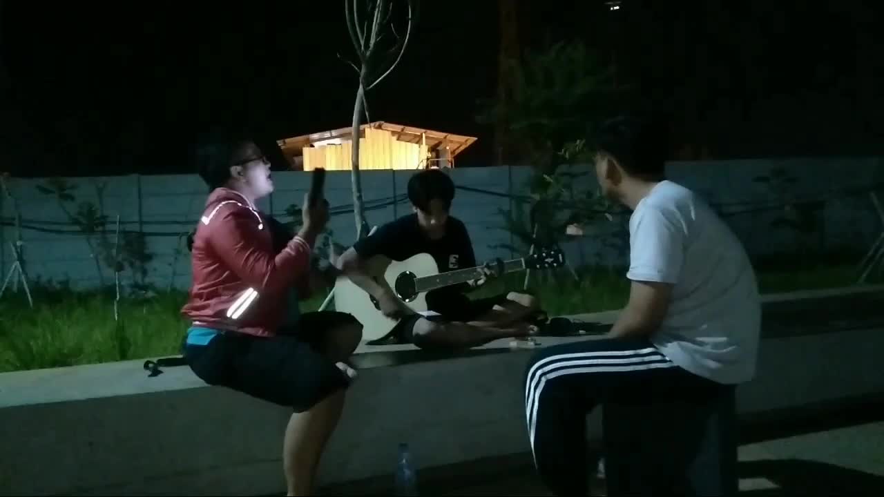 IDOL_XII NILA KESUMA 43 JAKARTA MAMA PAPA LARANG