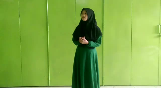 nama:aliyah#umur:15#asal kota:semarang#motivasisay mengikuti audisi ini ingin membanggakan kedua orang tua
