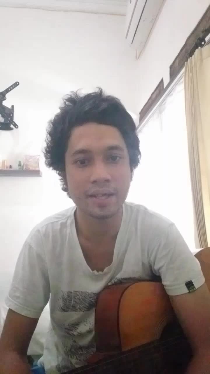 XFI2021 SOLO MANIHARSILVANUS 27TAHUN BEKASI DON'TLOOKBACKINANGER-OASIS,ALLTHESMALLTHINGS-BLINK182