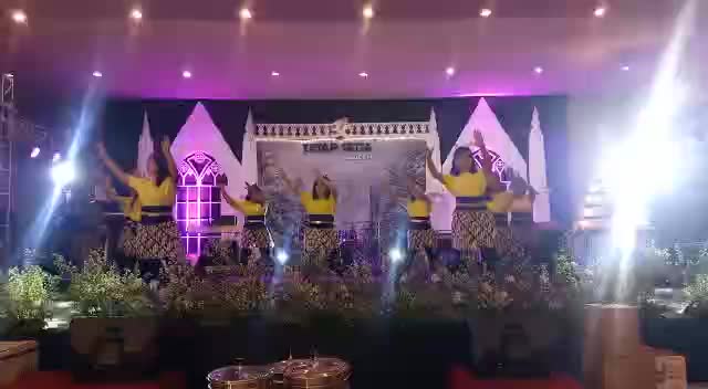 COVER DANCE NATAL 2022 WANITA KKS-SOLO
