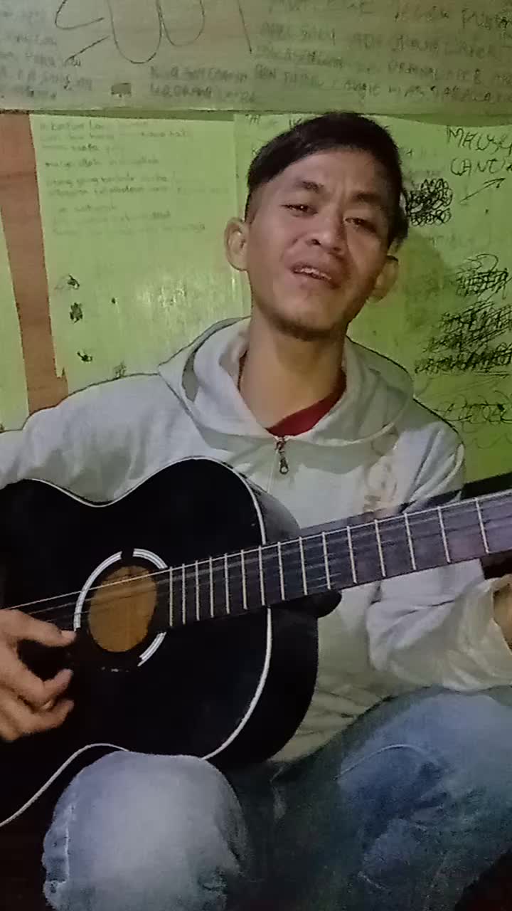 XFI nama rohman  alamat garut 1992 tingal di bandung batu jajar bandung barat 