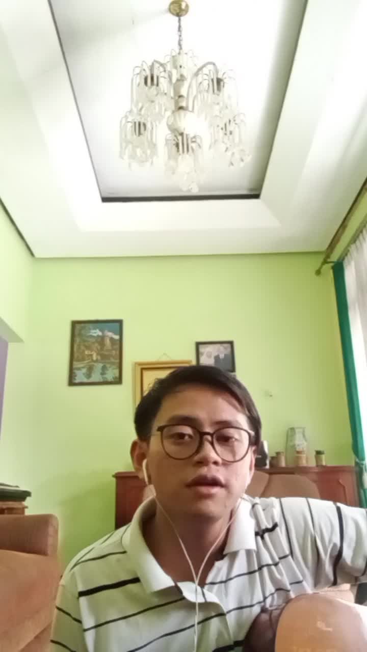 XFI 2021/ HAFIZH ALFIKRI/20/BOGOR/BLUE JEANS