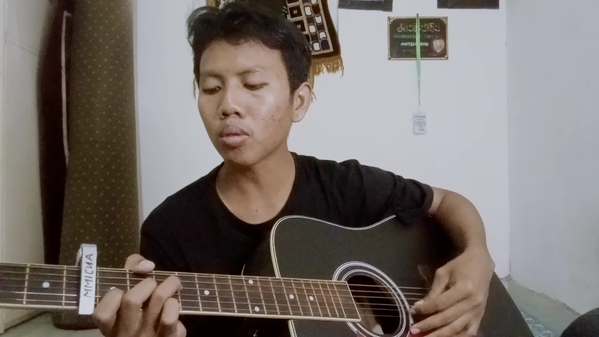 Nama:Gaos Abdurrahman Umur: 20 tahun Asal Kota: Mataram Lombok Judul Lagu : Ramadhan 