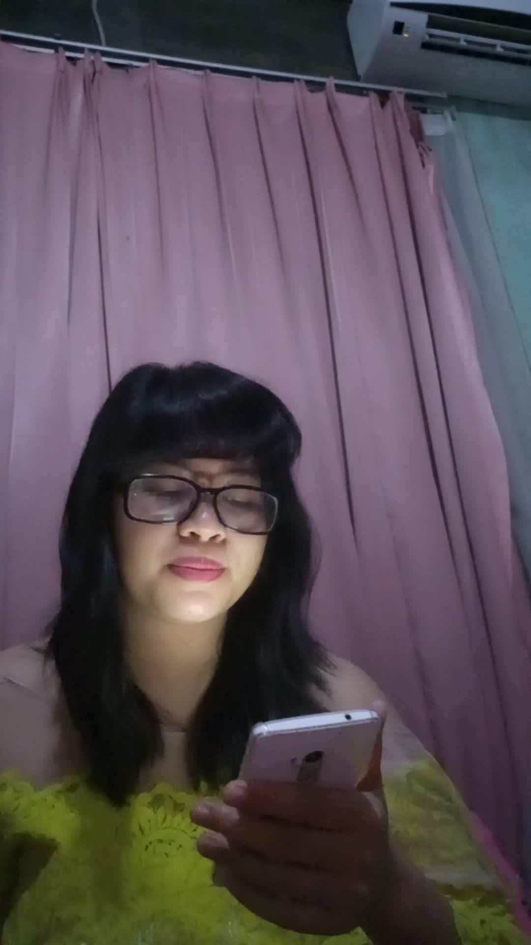 Nidji -Bila KuJatuh Cinta  ShowMeYourVoice  Eva Desmaria Gladis Yeremia 24 Tahun Depok