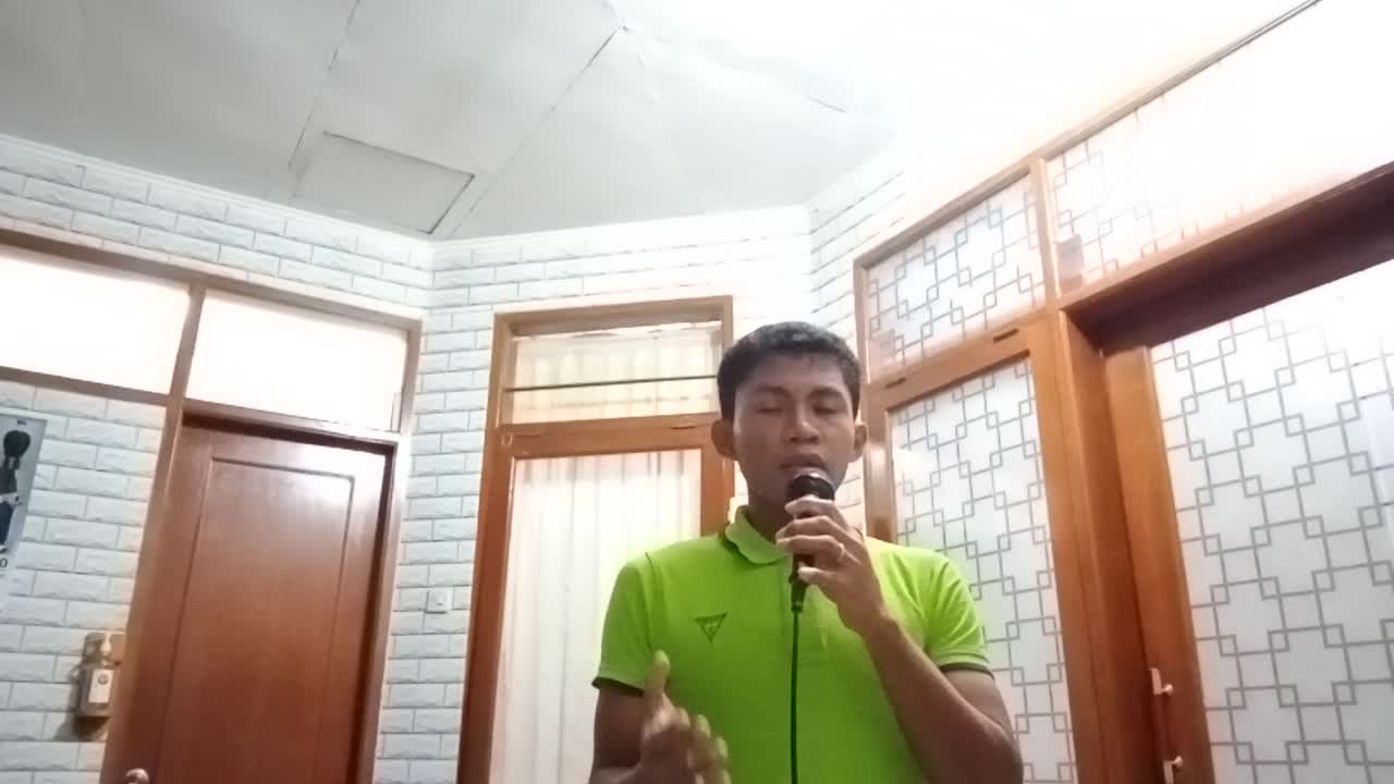 nama amal rahmat.. umur 21.. asal Sulawesi tenggara. Kab. Wakatobi.. judul lagu yang umri.. #bismillahvoiceoframadhan2021