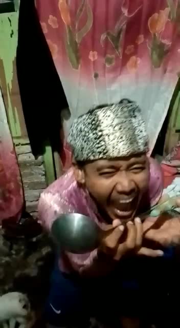 Ting Ting Ting, yuk yuk yuk..asek asek asek...