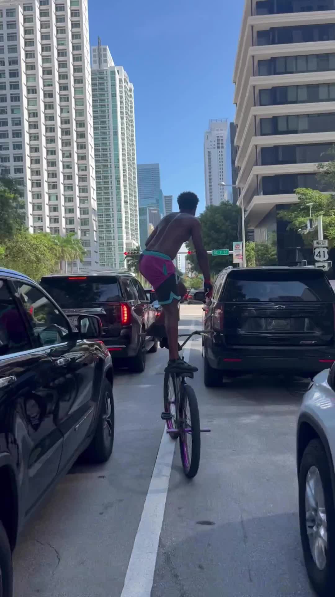 jangan DITIRU ya guya