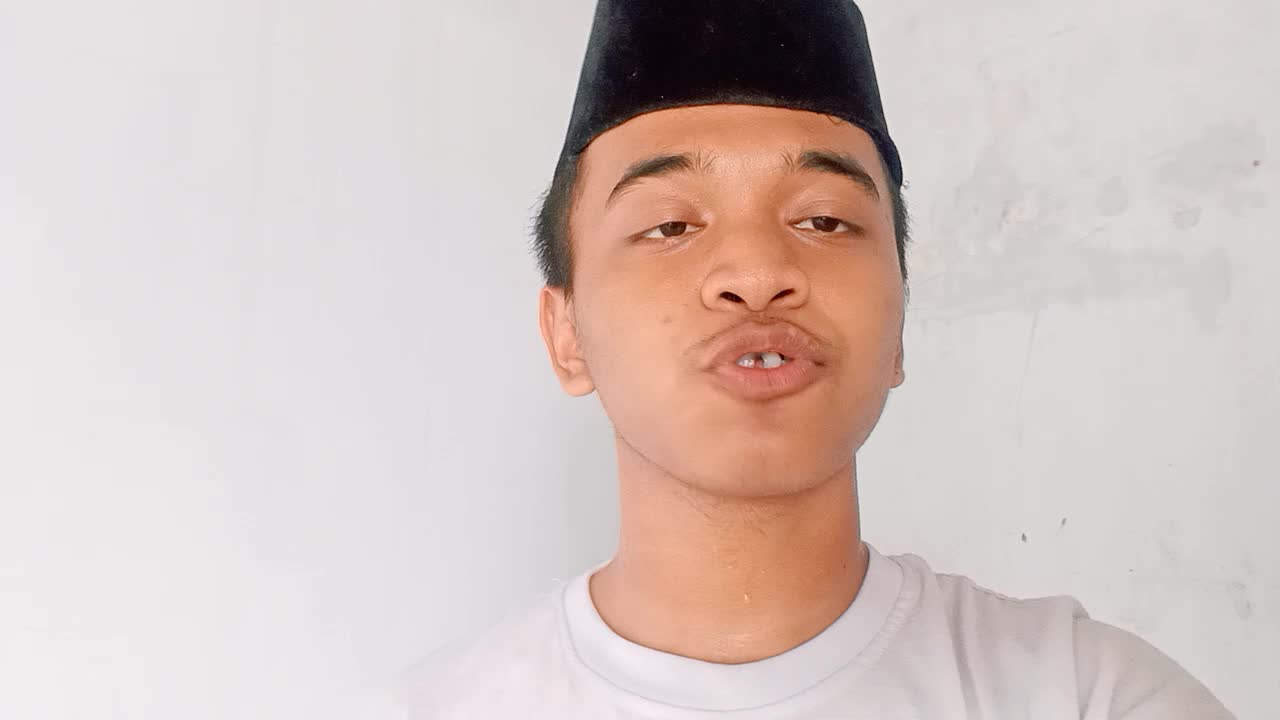 M.Fahmi_17_Pasuruan_YaImamarrusli #Voiceoframadangtv