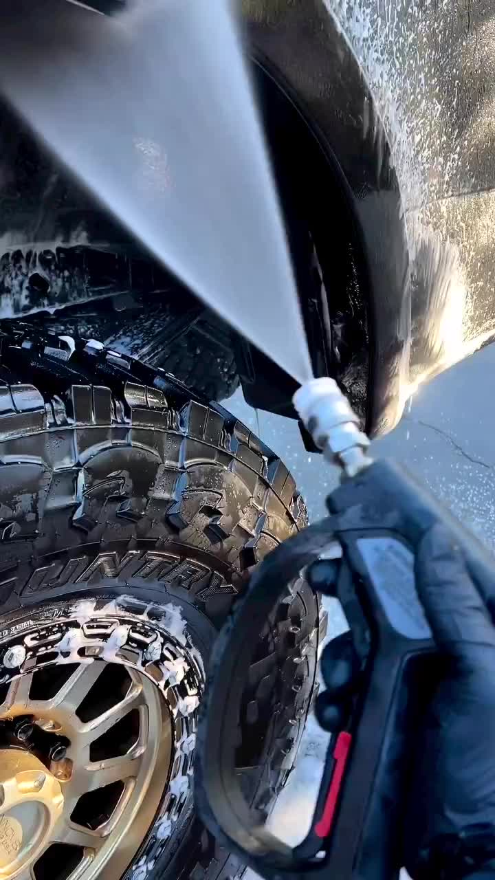 detailing jeep
