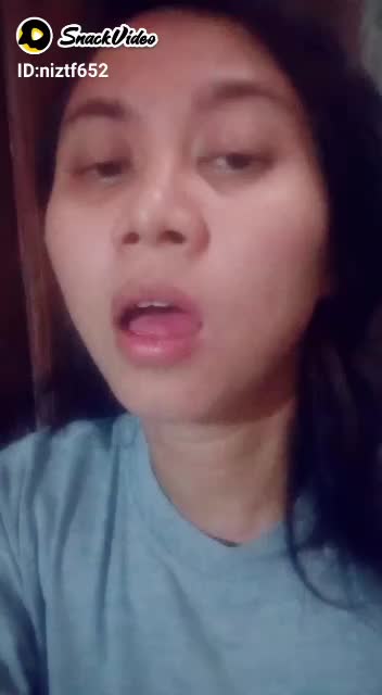 penuh kepalsuan