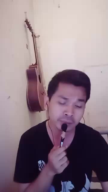 badai biru
