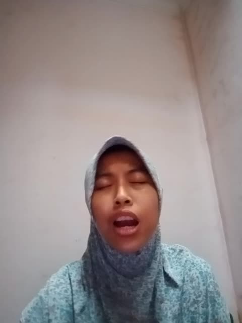 Nursadiah asal dari sukabumi usia 29 tahun IRT