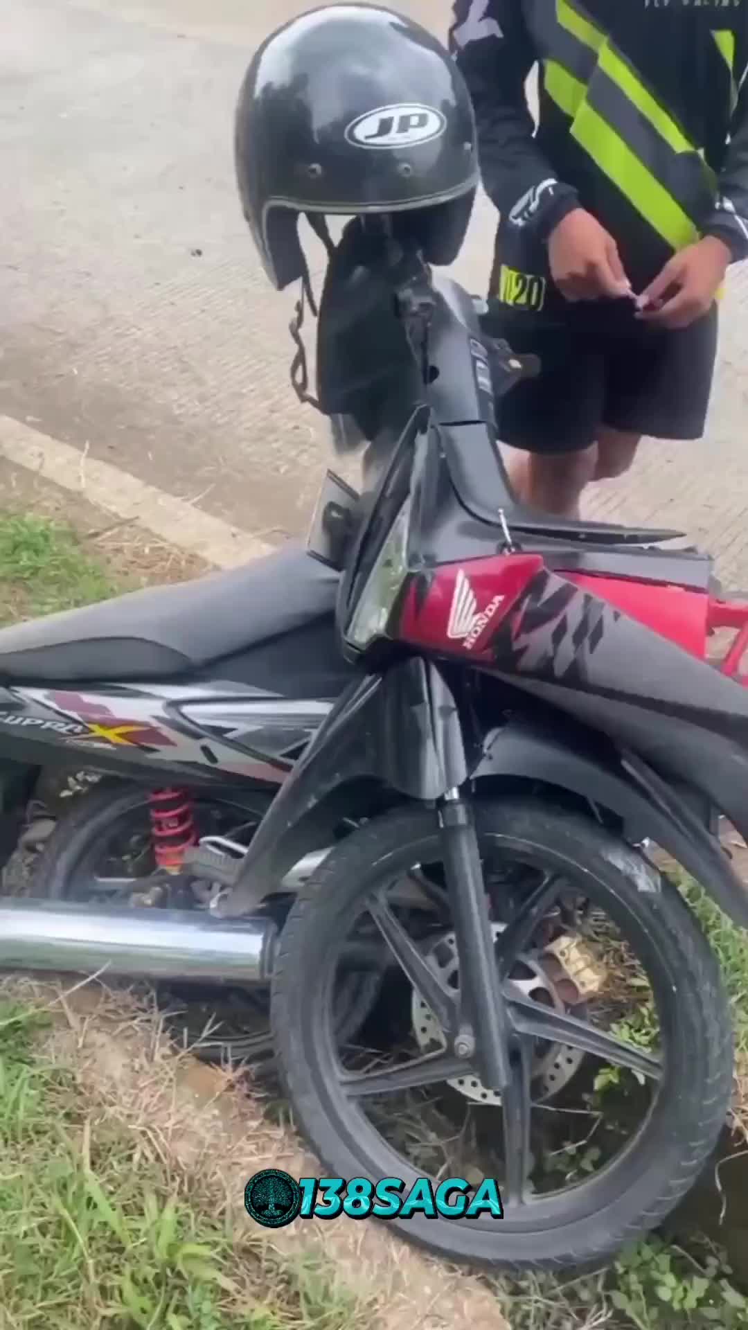 suli supra lipet
