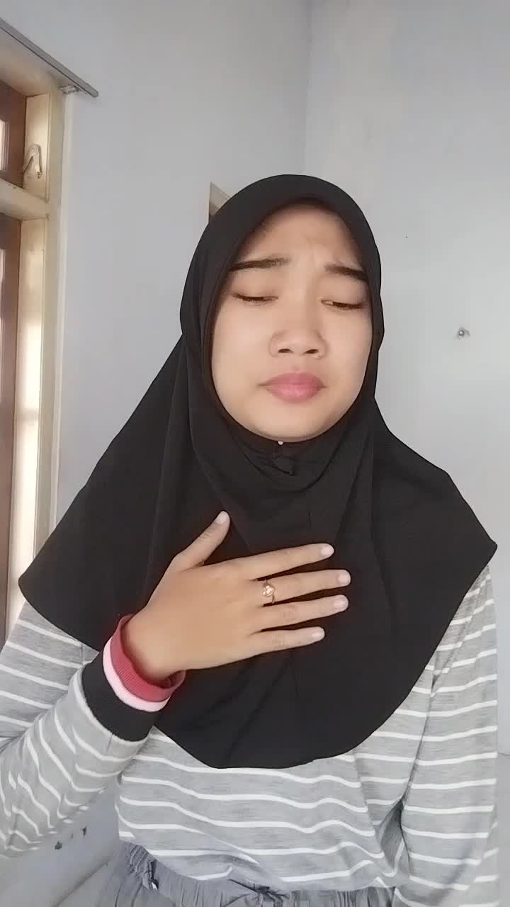 KDI 2022 FARIDA KAMILA FITRI Jember Jawa Timur  19 tahun Datang Untuk Pergi ( Elvy Sukaesih ) 