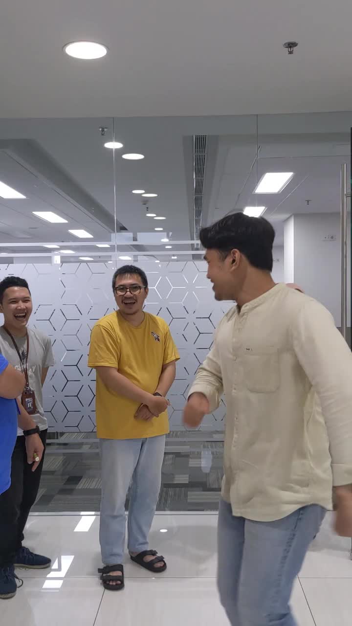 kalah malah seneng