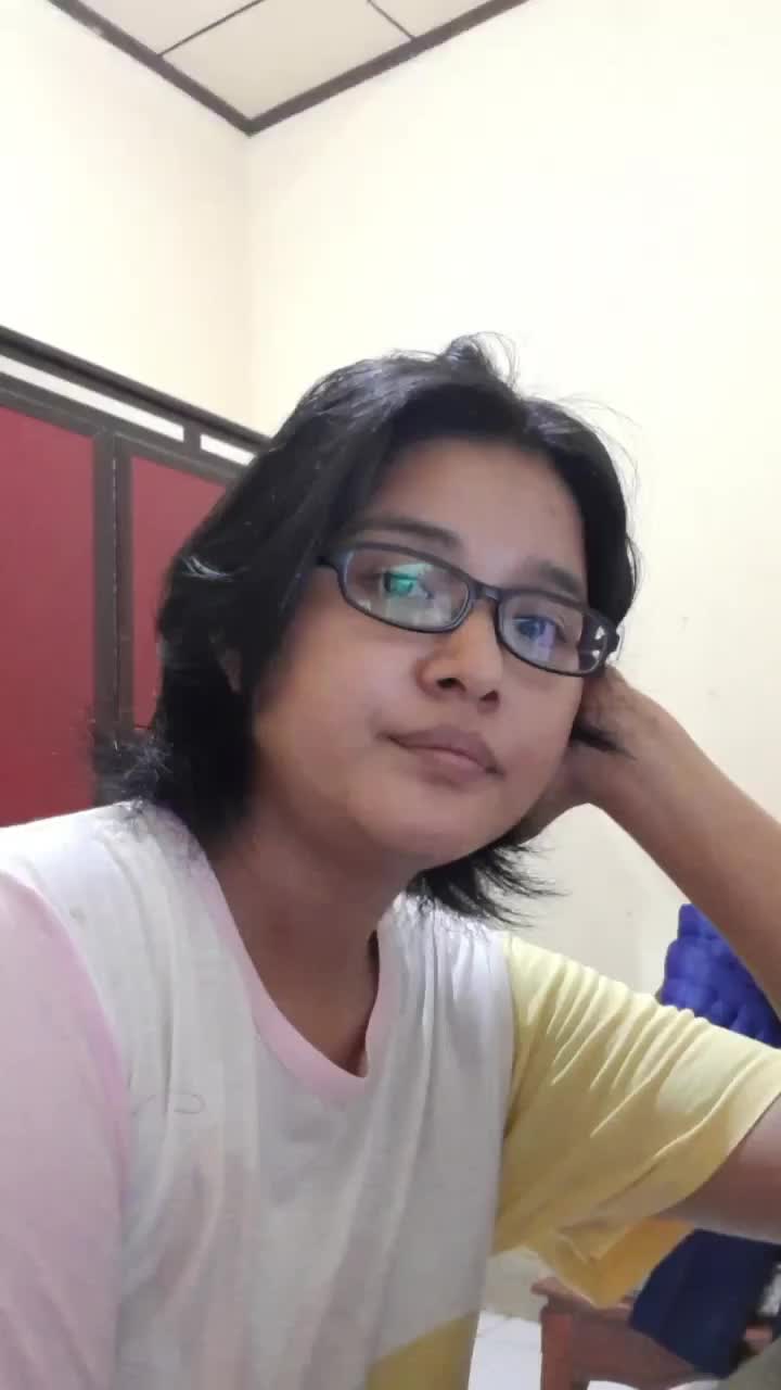 Ngapain juga gw cemburu?😅