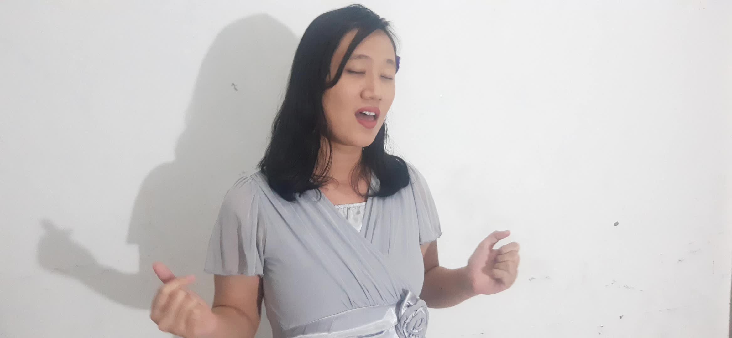XFI2021 SOLO YULIANA ARLISTA KESIA 22 TAHUN KOTA BEKASI TANYA HATI