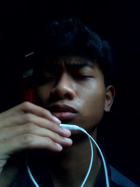 Wow Amazing suaranya halus banget, coba divolume up. Cover song ''Pamer Bojo'' by Yusuf Saputra. #voteyuk