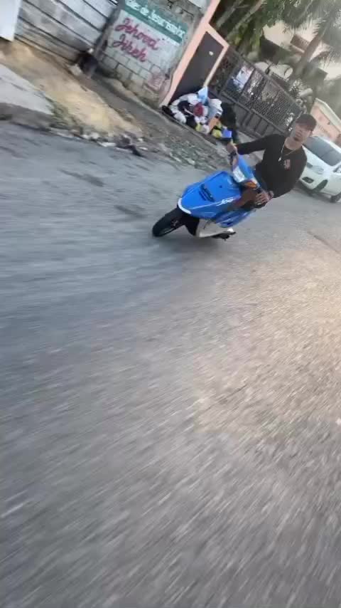 kecil-kecil powerfull