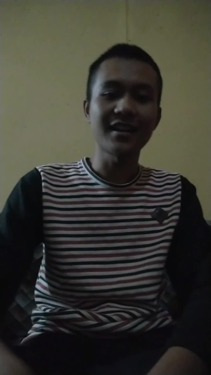 IDOL_Xll Muhamad indra alamsyah usia 21 alamat: cianjur Coldplay Yellow