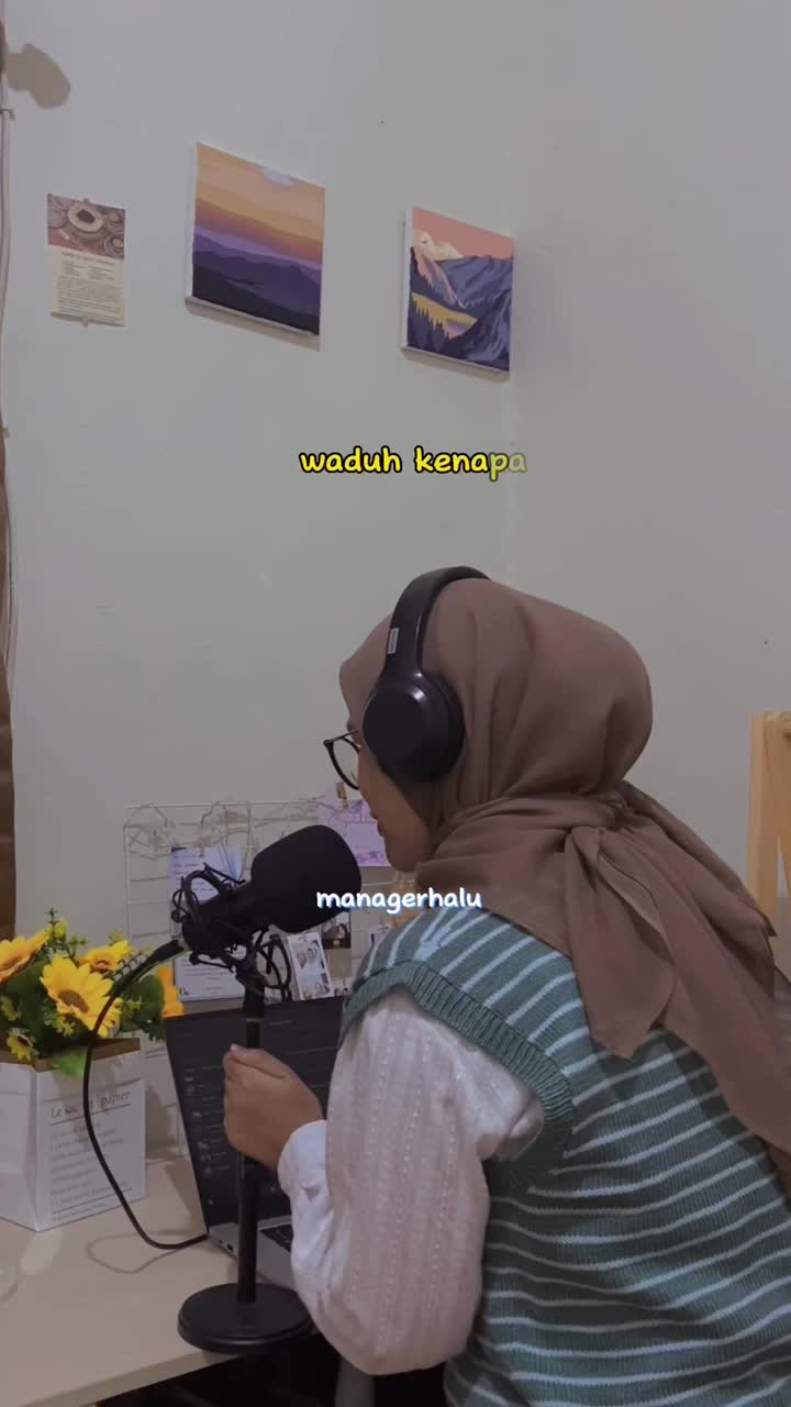 POV RADIO PANAROMA LAGI!!
eits, sekarang udah ada intronya? hehe
maaf min, revisi dikit yaaww. baru kepikiran ngasi intro bisar makin berasa