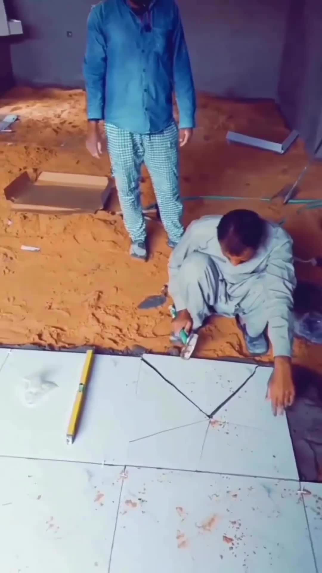 bercandanya karir