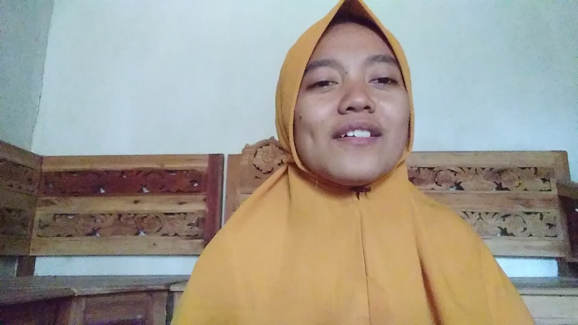 Aisya Ayu Rahmawati_19_Bojonegoro_Robbi Kholaq