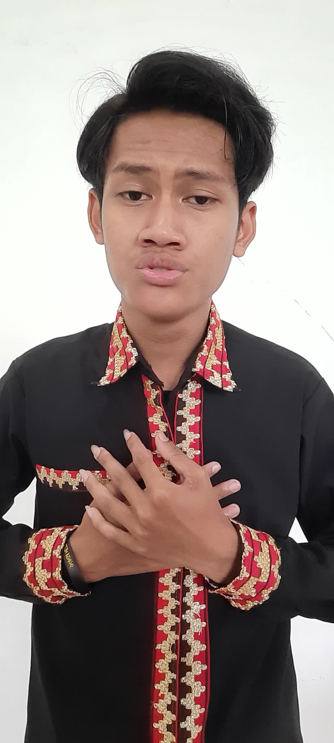 rama aben sujarwo_18 tahun_kota metro_padamu ku bersujud
