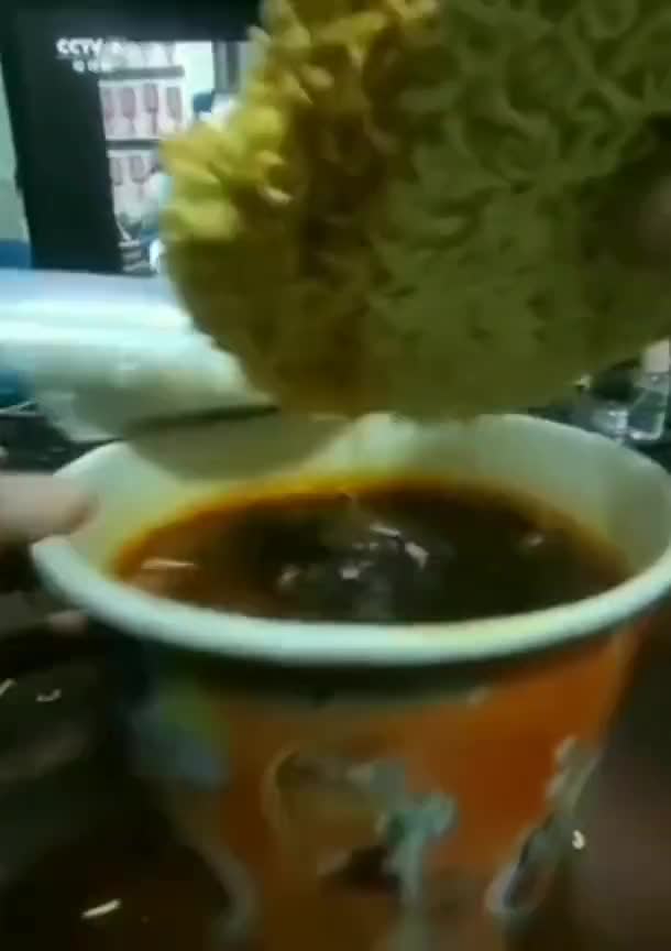 Selama Ini Cara Makan Kita Salah