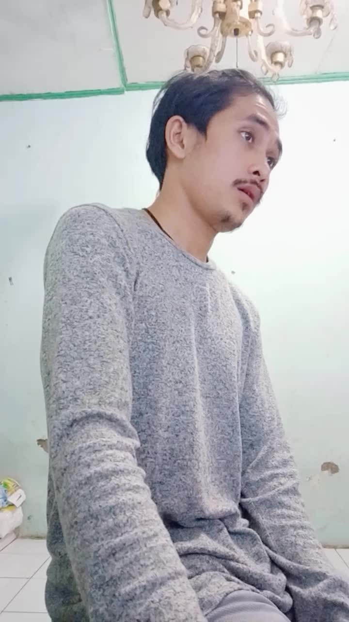 first love ( ardhito Pramono ) cover by Dedi panbes gultom 23 tahun