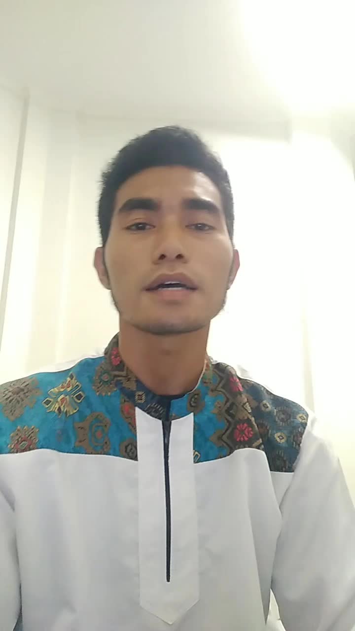 Maulud ayub,umur 23,jakarta barat kebun jeruk,lagu maher zain assalamualaika
