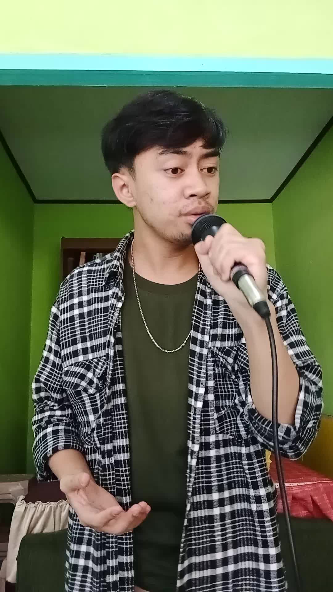 MENGEJAR BADAI dipopulerkan oleh SELFI YAMMA - COVER OLEH - AHMAD KURNIA RAMADHAN