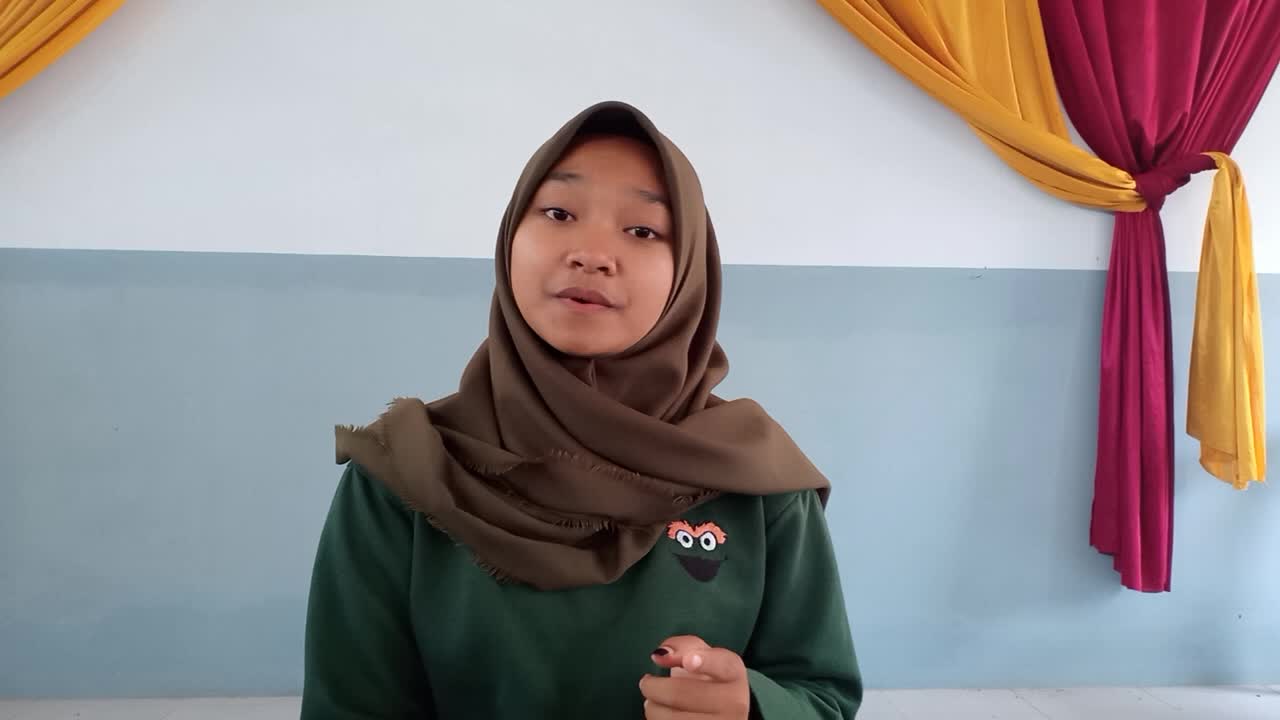 Nama : Pingkan Melinda; Usia : 15 Tahun Asal kota: Kota Sukabumi; Judul lagu: Kekasih