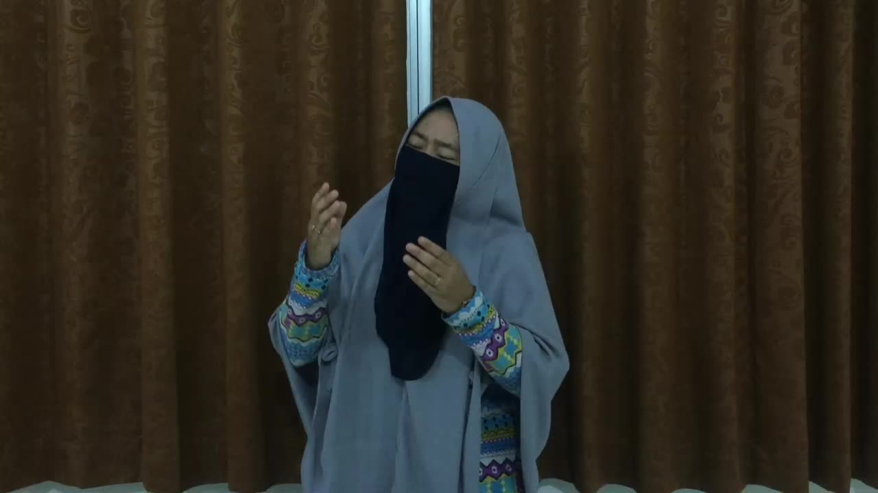 Siti Nurhaela 18 thn, audisi Voice Of Ramadan 2021, asal Kota Bekasi, judul Antassalam.