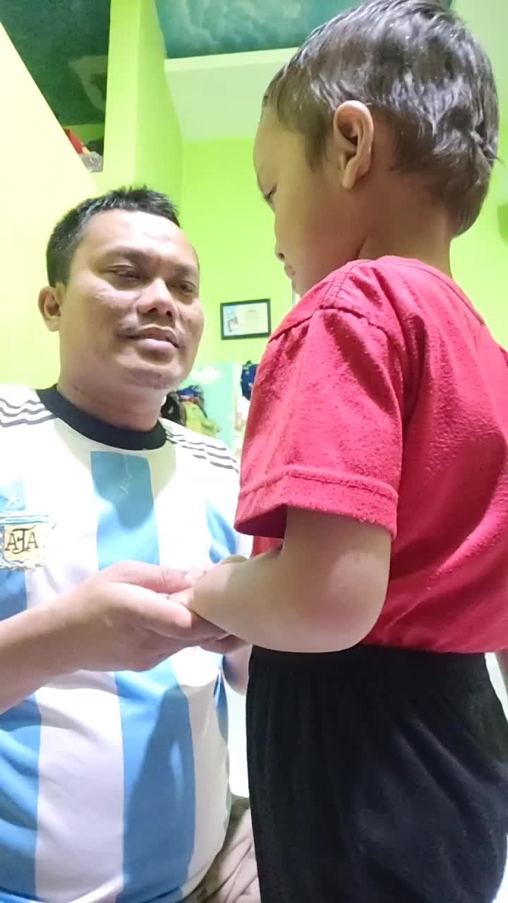 (Baru jadian Vs baru putus) di buang sayang toLong bantu Love vote foLow share coment thanks for watching