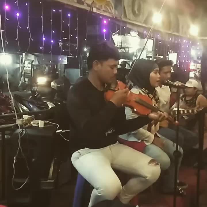 cinta terbaik cover