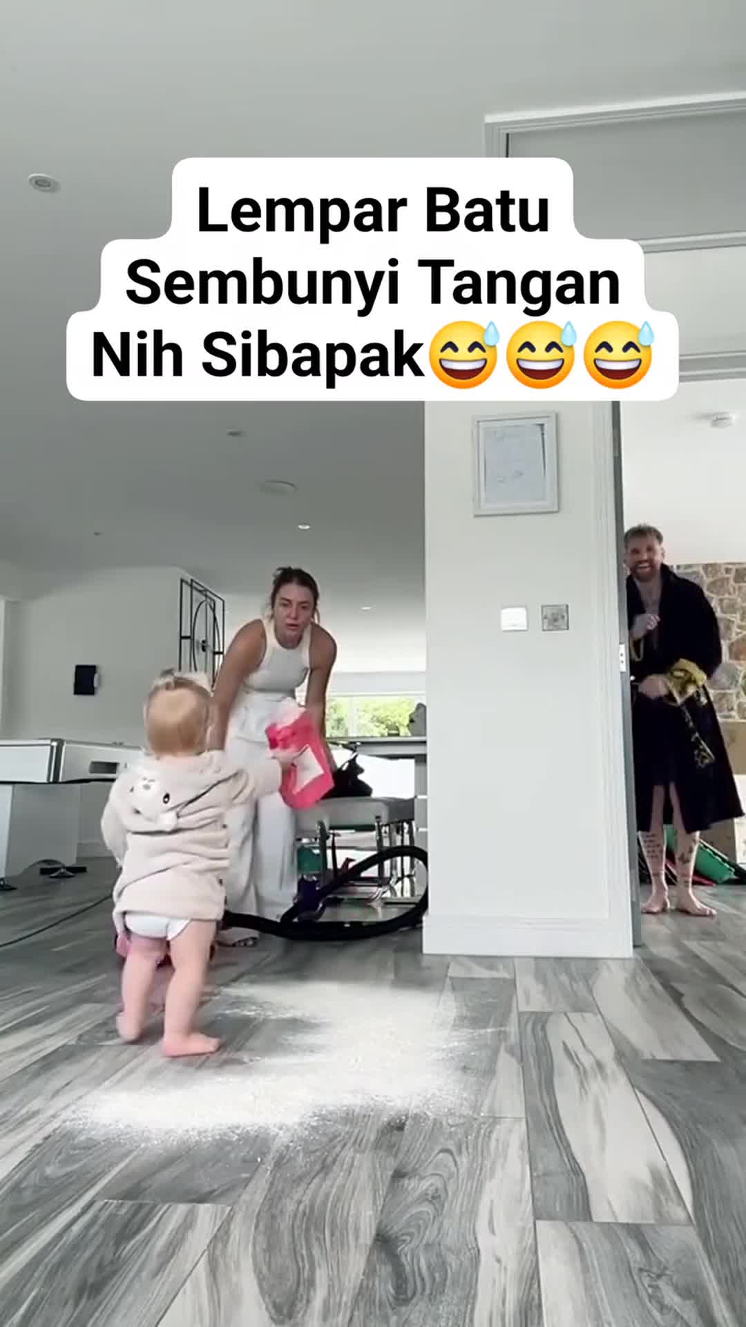 Lempar batu sembunyi tangan