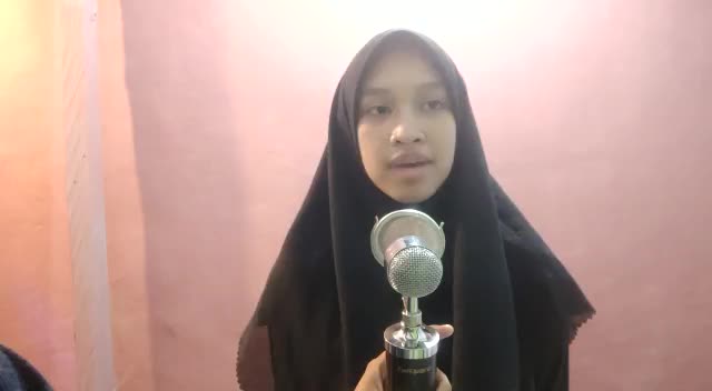 Syifaa Rihadatul Aisy,15 th,Paser Kalimantan Timur,sholawat