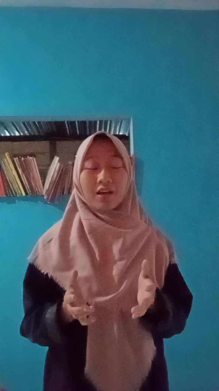 Najmatun Nazihah_20_Malang_Takkan Berpaling Dari-Mu. Mohon dukungannya🙏🏻