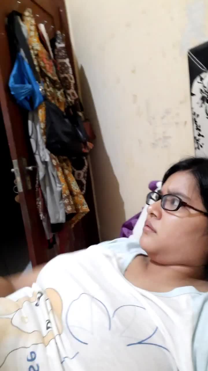 belaguuu bangettt sih ini si Rendi2 ini