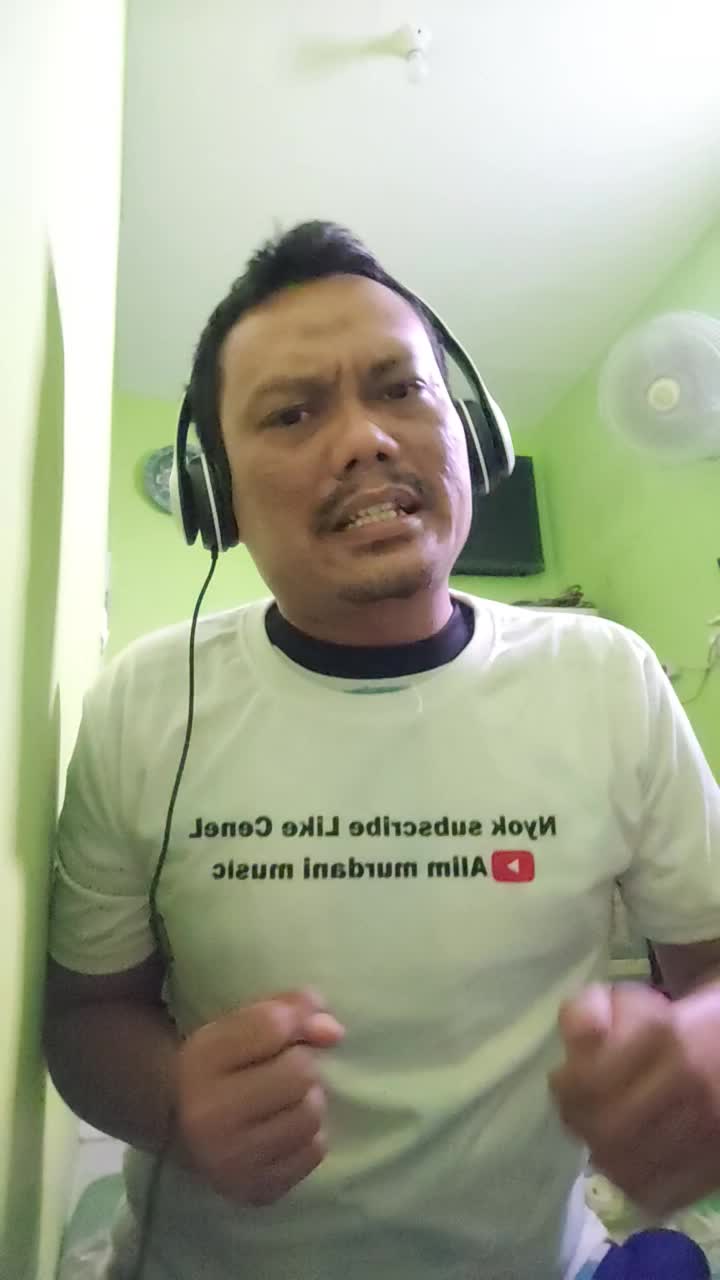 Cover OST Kiko di buang sayang toLong bantu Love vote foLow share komen thanks for watching 