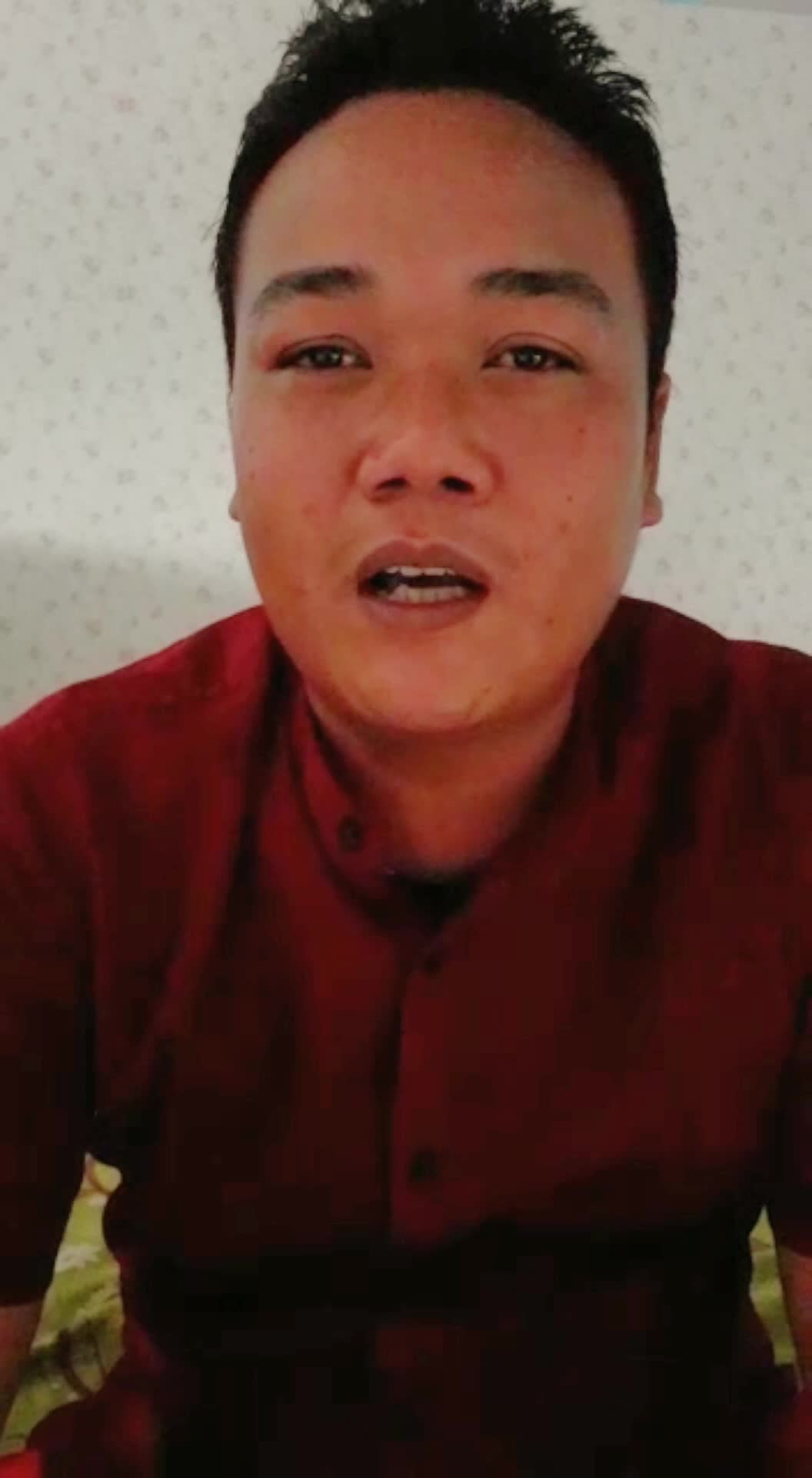 Rohmat setyawan ,judul lagu : kehilangan ( Rhoma irama ) , Asal klaten , umur 28 tahun