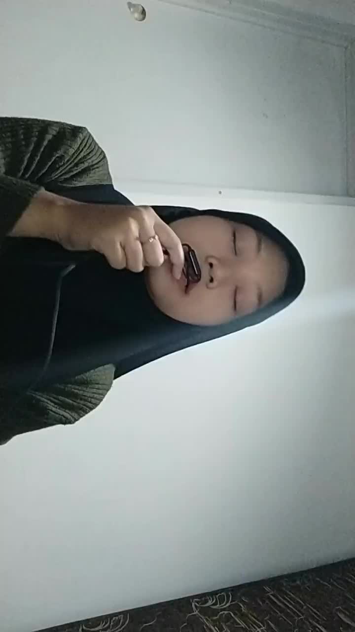 Putri Nur Indahsari_19 Tahun_Pacitan,Jawa Timur_Domisili Jakarta_Mahasiswa_Sabyan-Sapu Jagad_ST 12 - KebesaranMu