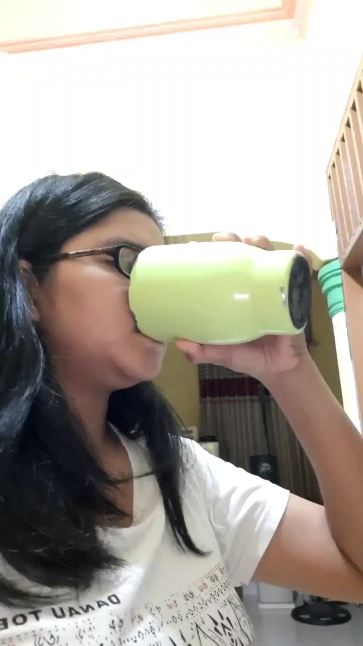 yah, batal donk puasa hari pertama.