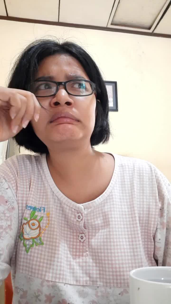 ngapain mesem2?