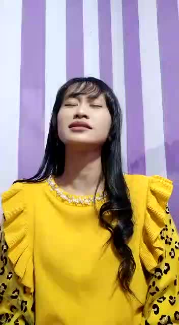 KDI 2021 NIA FEBY ANGGRAINI 18 TAHUN KABUPATEN PASURUAN BIMBANG #ONLINEAUDITIONKDI2021