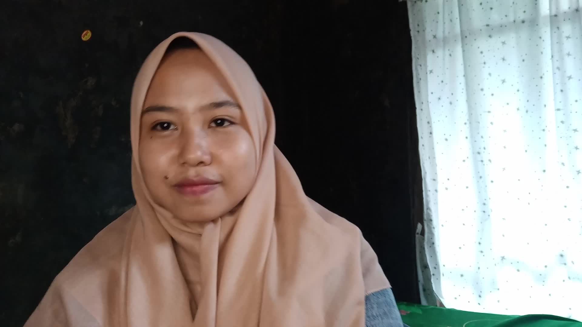 NISA SITI NURAENI_24 THN_CILACAP (JAWA TENGAH)_SHOLAWAT NARIYAH DAN MAHA KASIH
