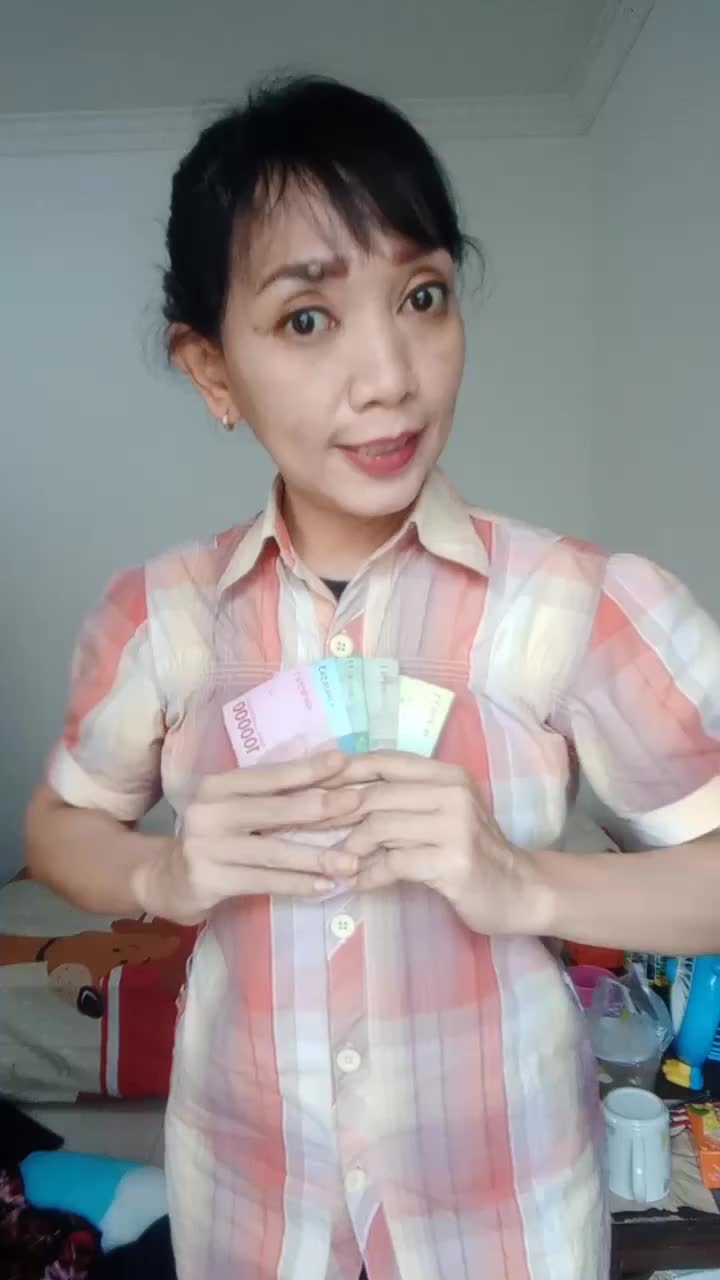 GAK USAH BERISIK